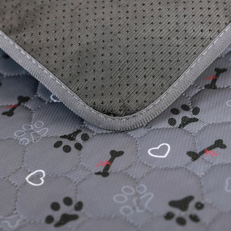 Reusable Dog Pee Pad Blanket – Washable, Highly Absorbent Pet Training Mat & Car Seat Protector Happy Woof Meow